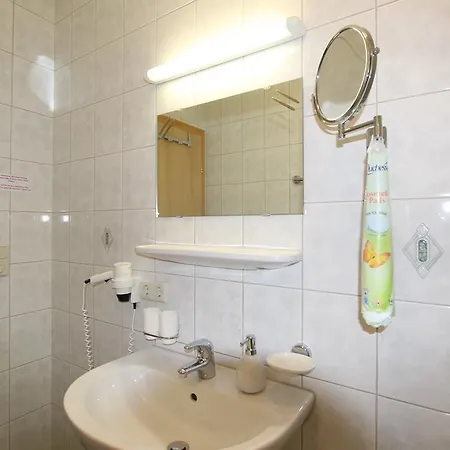 Am Doerfl Apartmán Tux